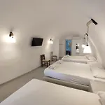 Cycladic Center Economy Apartman