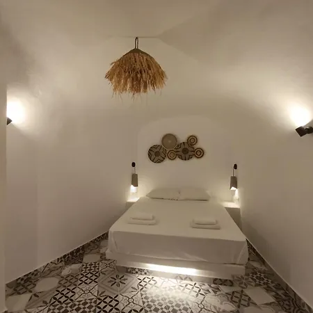 Διαμέρισμα Cycladic Center Economy Φηρά